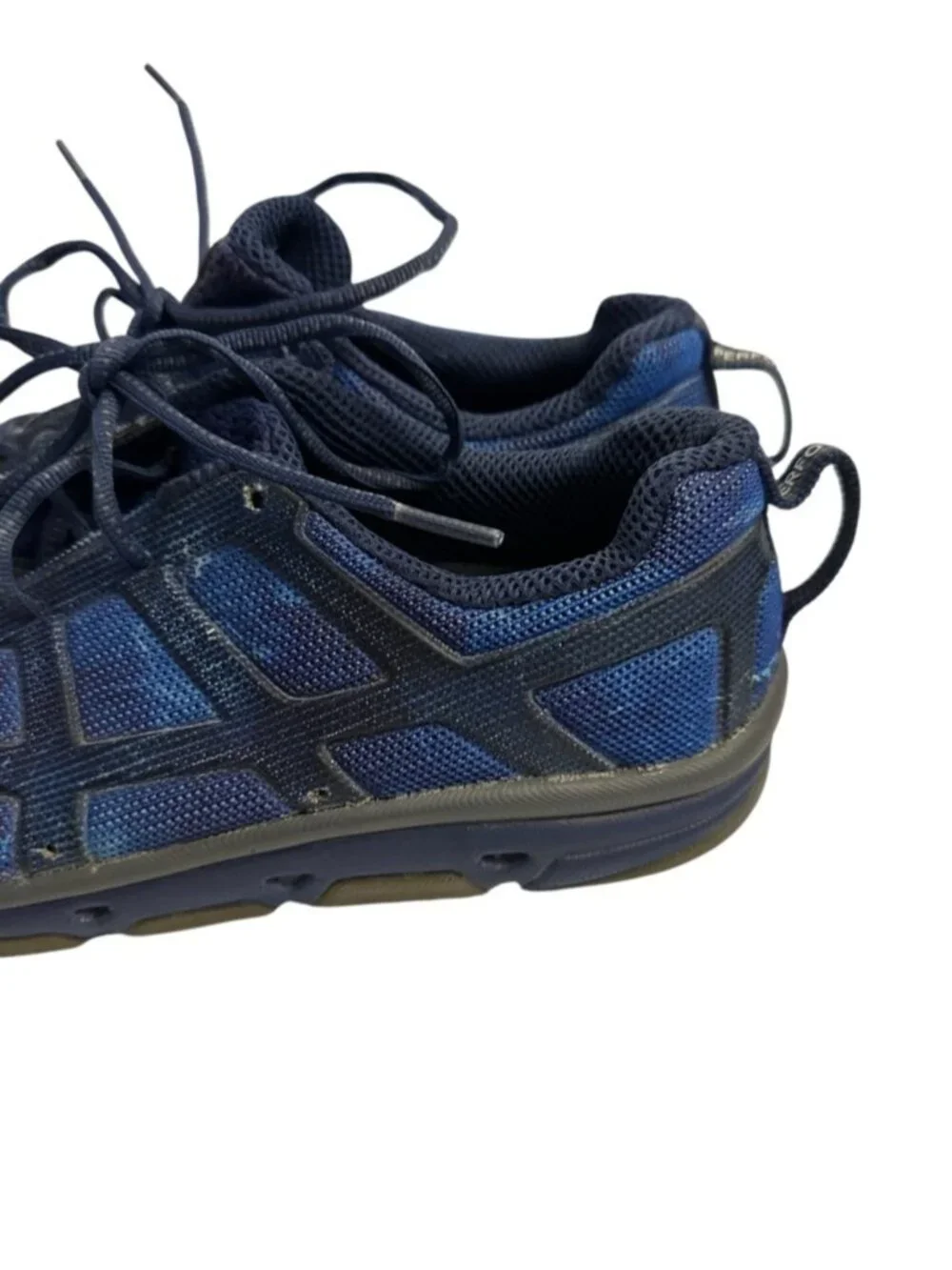 HUK Attack Subphantis Gulf Stream Fishing Shoes Blue Men's 9.5 Water Sneakers